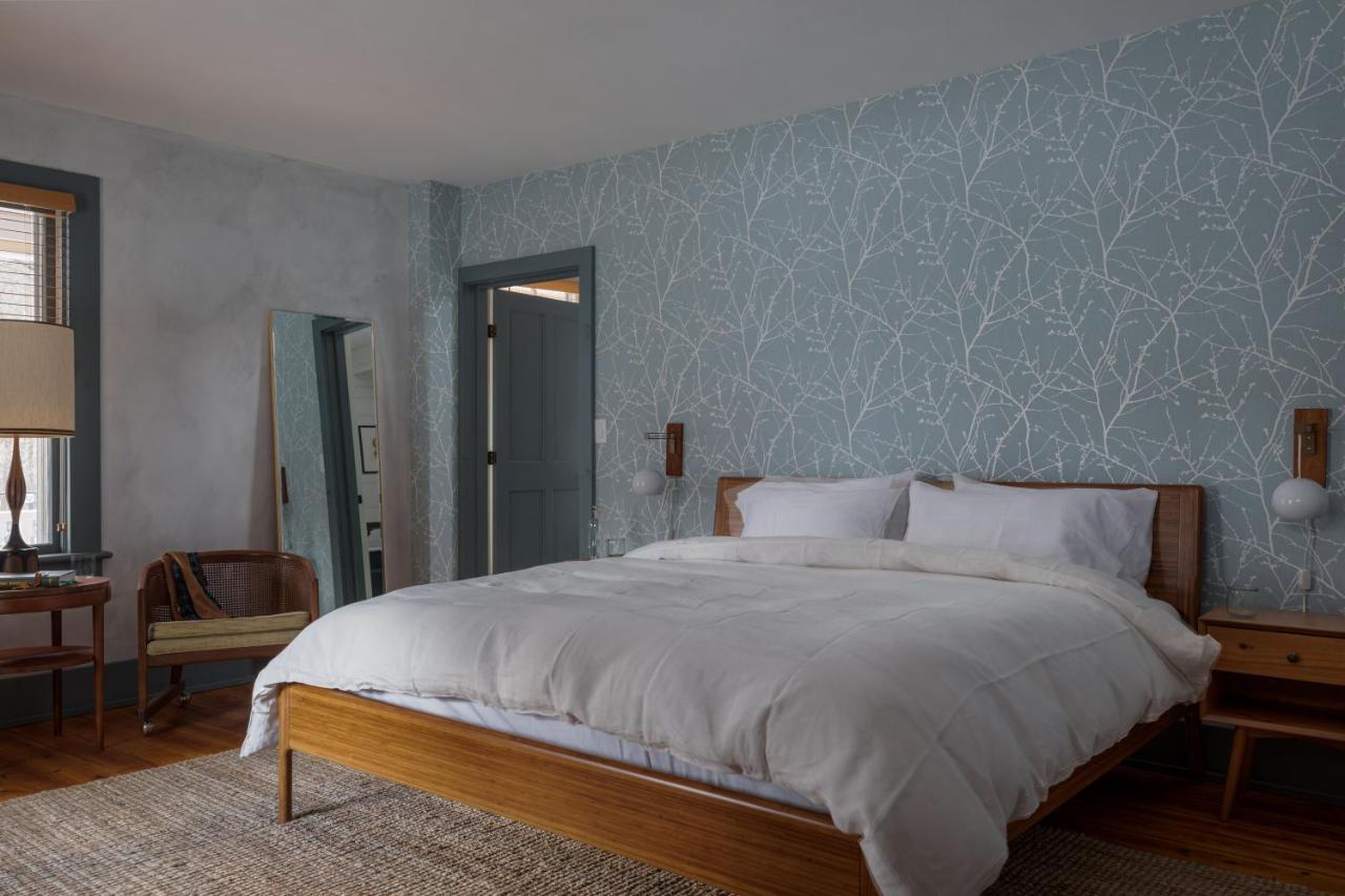 Howland House Mount Tremper エクステリア 写真