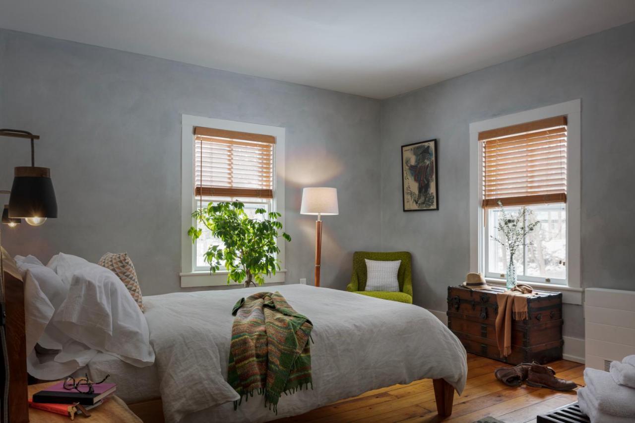 Howland House Mount Tremper エクステリア 写真