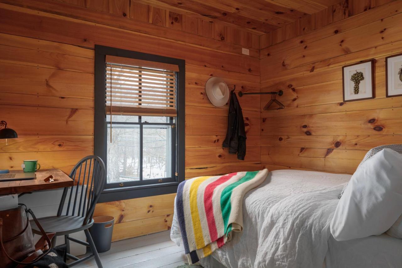 Howland House Mount Tremper エクステリア 写真
