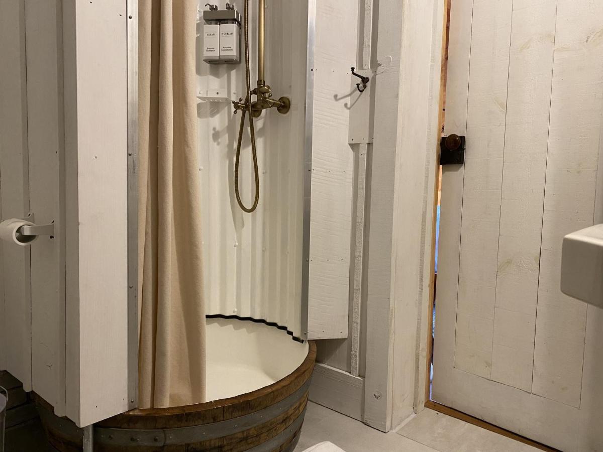 Howland House Mount Tremper エクステリア 写真